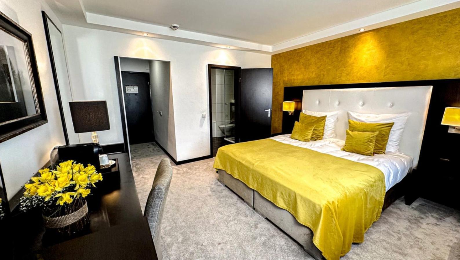 Hotel Moers Van Der Valk ภายนอก รูปภาพ