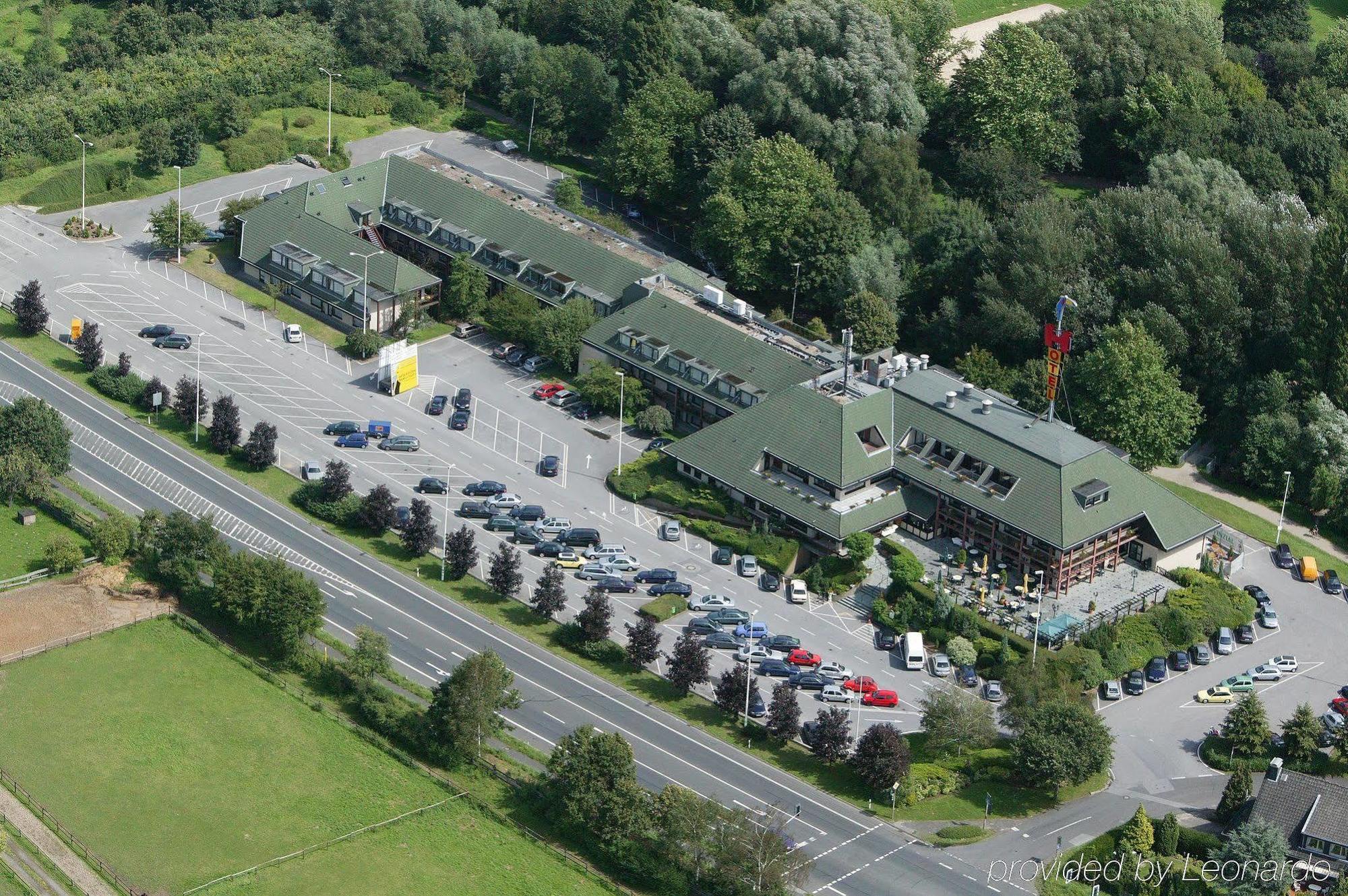 Hotel Moers Van Der Valk ภายนอก รูปภาพ